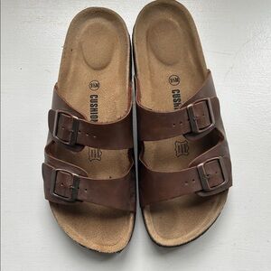 Classic Brown Double-Buckle Women’s Slide Sandals